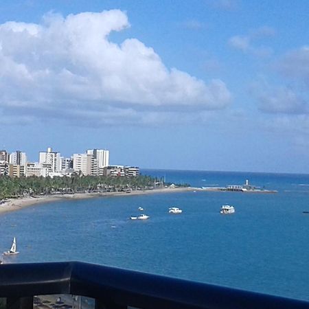 Na Beira Mar De Pajucara - Edificio Neo 2 - Apartamento Com 02 Quartos - Tem Varanda- Vista Lateral Do Mar - Avenida Doutor Antonio Gouveia 1081- Consumo Eletrico E Pago No Ckeck-Out 1Kwh E 1,35 Reias Maceio  Ngoại thất bức ảnh