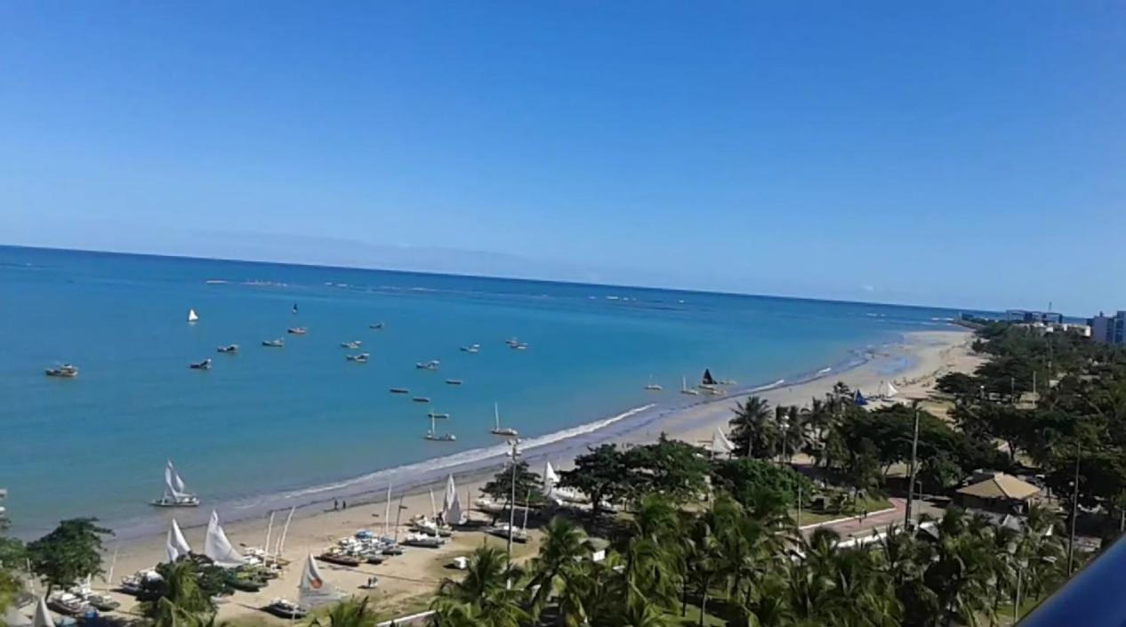 Na Beira Mar De Pajucara - Edificio Neo 2 - Apartamento Com 02 Quartos - Tem Varanda- Vista Lateral Do Mar - Avenida Doutor Antonio Gouveia 1081- Consumo Eletrico E Pago No Ckeck-Out 1Kwh E 1,35 Reias Maceio  Ngoại thất bức ảnh