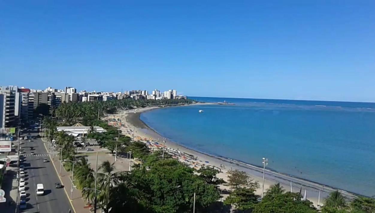 Na Beira Mar De Pajucara - Edificio Neo 2 - Apartamento Com 02 Quartos - Tem Varanda- Vista Lateral Do Mar - Avenida Doutor Antonio Gouveia 1081- Consumo Eletrico E Pago No Ckeck-Out 1Kwh E 1,35 Reias Maceio  Ngoại thất bức ảnh
