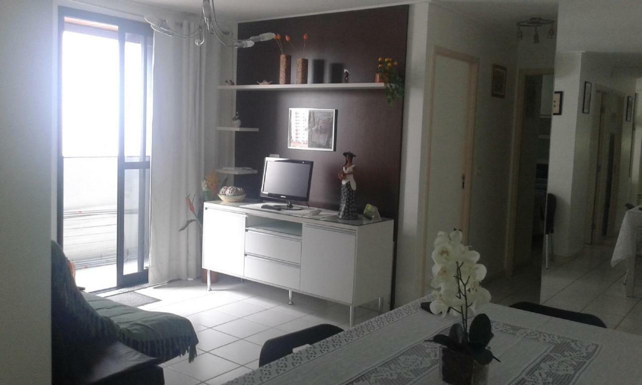 Na Beira Mar De Pajucara - Edificio Neo 2 - Apartamento Com 02 Quartos - Tem Varanda- Vista Lateral Do Mar - Avenida Doutor Antonio Gouveia 1081- Consumo Eletrico E Pago No Ckeck-Out 1Kwh E 1,35 Reias Maceio  Ngoại thất bức ảnh
